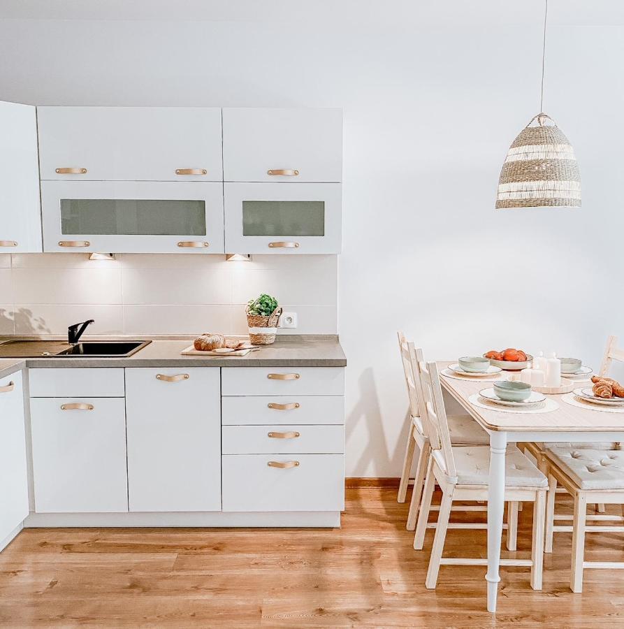 Apartamenty Flat White Ruczajowa 지엘로나구라 외부 사진